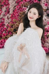点击看大图 -拉瑞娜LaReine婚纱礼服高级定制