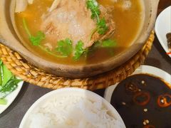 驰名新加坡肉骨茶-花园咖啡厅(厦门美丽华大酒店)