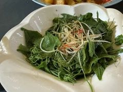 -伊带伊路新疆美食府(呼家楼店)