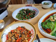紫苏爆牛蛙-湘约爨厨(太白立交店)