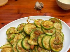 咸蛋黄炒小瓜-甜甜屋(解放中路店)