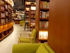 -博览书店(越秀悦汇天地店)