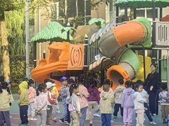 -红黄蓝幼儿园(颐东苑店)