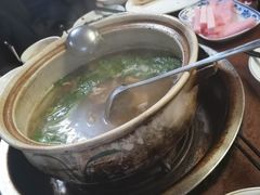 -东巴谷野生菌火锅餐厅