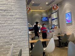 大堂-满记甜品(荟聚购物中心店)