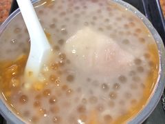 冬三宝-百花传统甜品店(原址店)