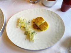 橄榄油慢煮海鲈鱼-Le Comptoir de Pierre Gagnaire