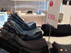 -ZARA(大上海时代广场店)