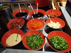 -鹤江桥·红油牛肉粉(SKP店)