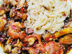 中辣辛辣猪蹄-贤花饭店(城阳店)