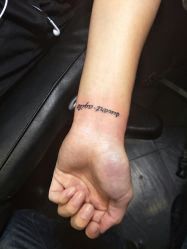 点击看大图 -刺客纹画纹身·洗纹身·穿孔饰品