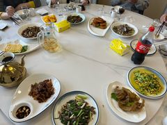 -天桥饭店·特色海鲜(金山嘴渔村店)