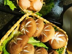 -湊湊火锅·茶憩(新中关购物中心店)