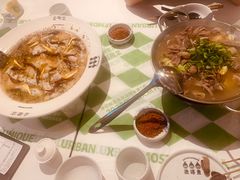 -渔语鱼新川菜Bistro(万象天地店)