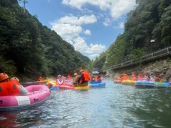 -安吉龙王山峡谷漂流