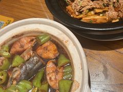 -泉畔人家·老济南经典鲁菜(大明湖店)