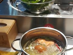 -百品聚旋转火锅(号外店)