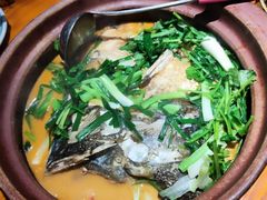 -九道菜有鸡鱼头(石鼓路店)