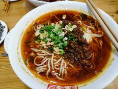 -余丞记川渝面馆(云峰店)