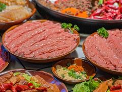 -渝嘴小老弟老火锅(华新村店)
