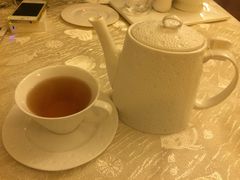 -燕庭·纯燕窝·甜品下午茶(南京西路店)