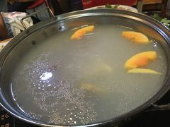 粥底-华哥新鲜猪精品美食