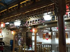 大堂-东来菜馆•手抓海鲜家常菜•海鲜锅贴(鸽子窝店)