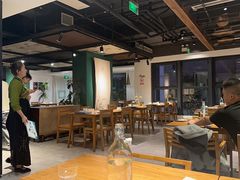 -一坐一忘云南菜(嘉里中心店)