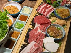 -明洞阿姨·韩式酱蟹烤肉·创意料理(三元桥店)