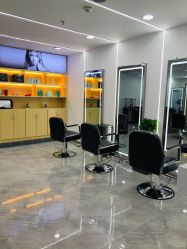 -Coo Hair salon
