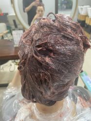 -小桑树染烫改变专门店