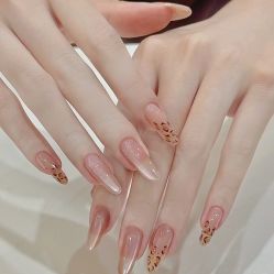 -斯馨·健康美甲美睫