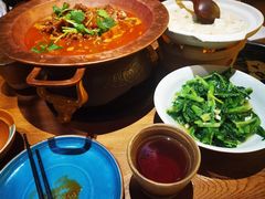 -吃饭皇帝大土家民族菜(正大广场店)
