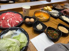 -呷哺呷哺(万达新世界店)