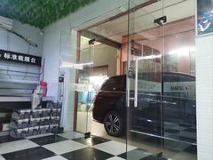 -鲨鱼皮汽车凹陷玻璃修复(静安店)