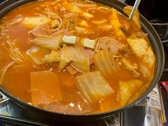 部队火锅-HONGA HONGA雄家(曹路店)