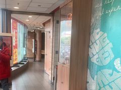 -麦当劳(虹梅路地铁站店)