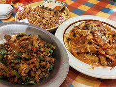 -万能料理屋(钟鼓岭路店)
