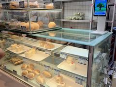 -白玉兰食品甜凤店(合生汇店)