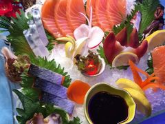 -千岛蚝高压锅生蚝·人参火锅(白云万达店)