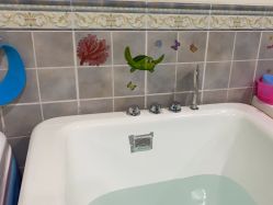 -蜜儿堂鼻炎·儿推·游泳(龙华大浪店)