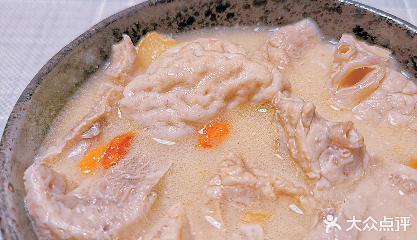 苏式秋冬美食[礼花]--家常苏式肠肺汤[加油]
