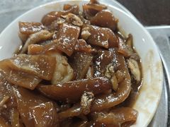 -金卯白肉罩火烧