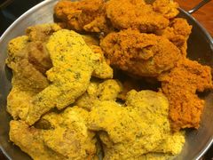 -BHC炸鸡(明洞总店)