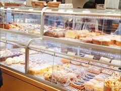 面包甜点陈列柜-好利来(龙首印象城店)