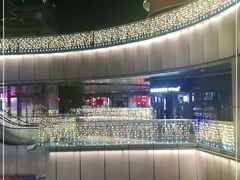 -宝龙城(杭州滨江店)