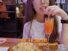 -喜鹊音乐酒馆(西街店)