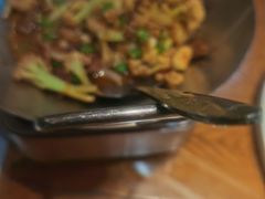 -黄泥岗·地道湖北菜(奥特莱斯店)