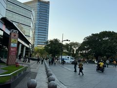 -上海世纪汇广场