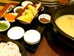 过桥米线-阿香米线(北京华联万柳店)